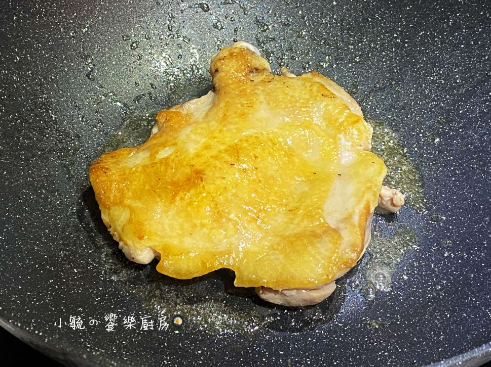 洋葱鸡肉炒乌龙的加工步骤