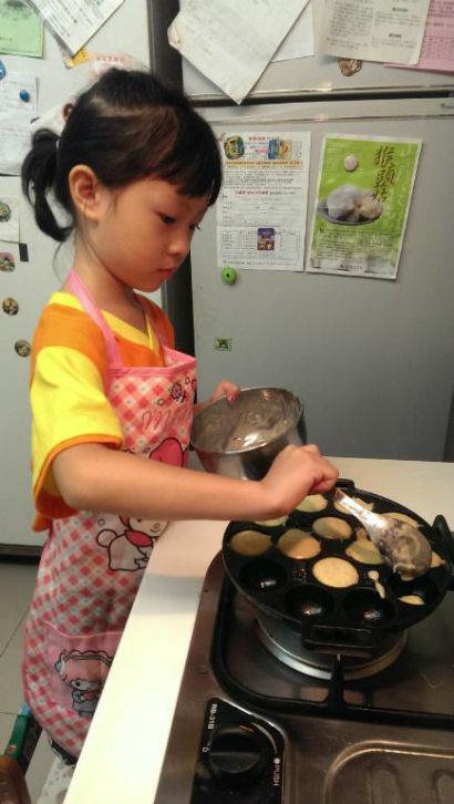 傻妞版章鱼烧的加工步骤