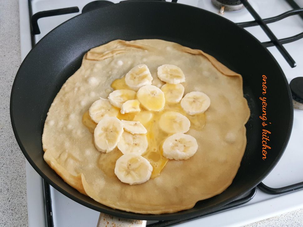 泰式香蕉煎饼
简易。家常甜点的加工步骤