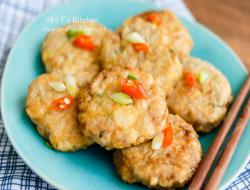 家常鸡蛋豆腐肉饼