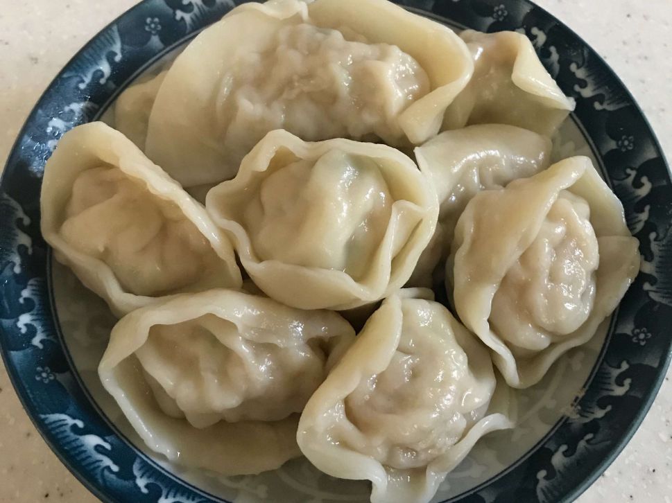 高丽菜韭菜猪肉水饺🥟的加工步骤