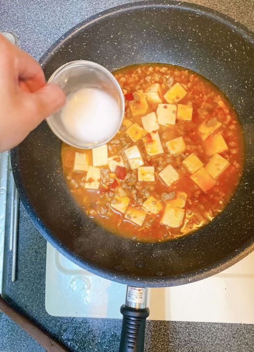 ［家常料理］麻婆豆腐的加工步骤