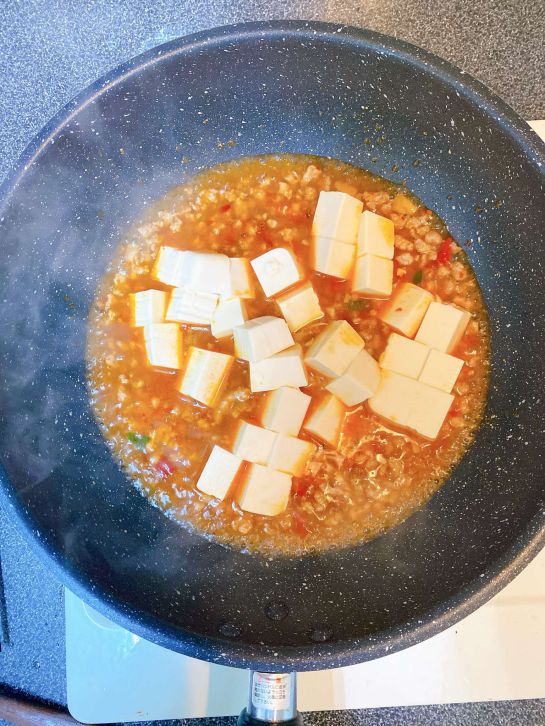 ［家常料理］麻婆豆腐的加工步骤