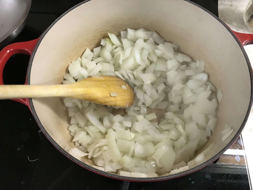 花椰菜蕃茄肉酱意大利面的加工步骤