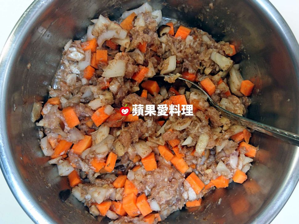 洋葱肉燥（无油烟。电锅）的加工步骤