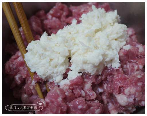 绿咖喱塔香肉丸+姜黄饭〔夏普水波炉料理〕的加工步骤