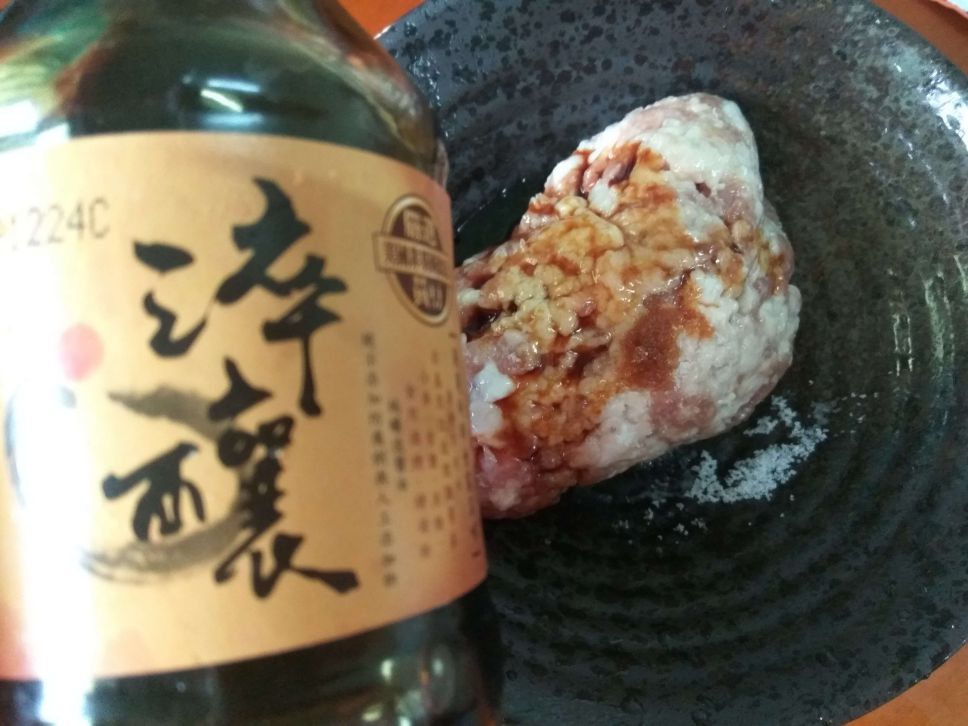 年菜好味道─无油料理─清蒸藕香肉饼的加工步骤