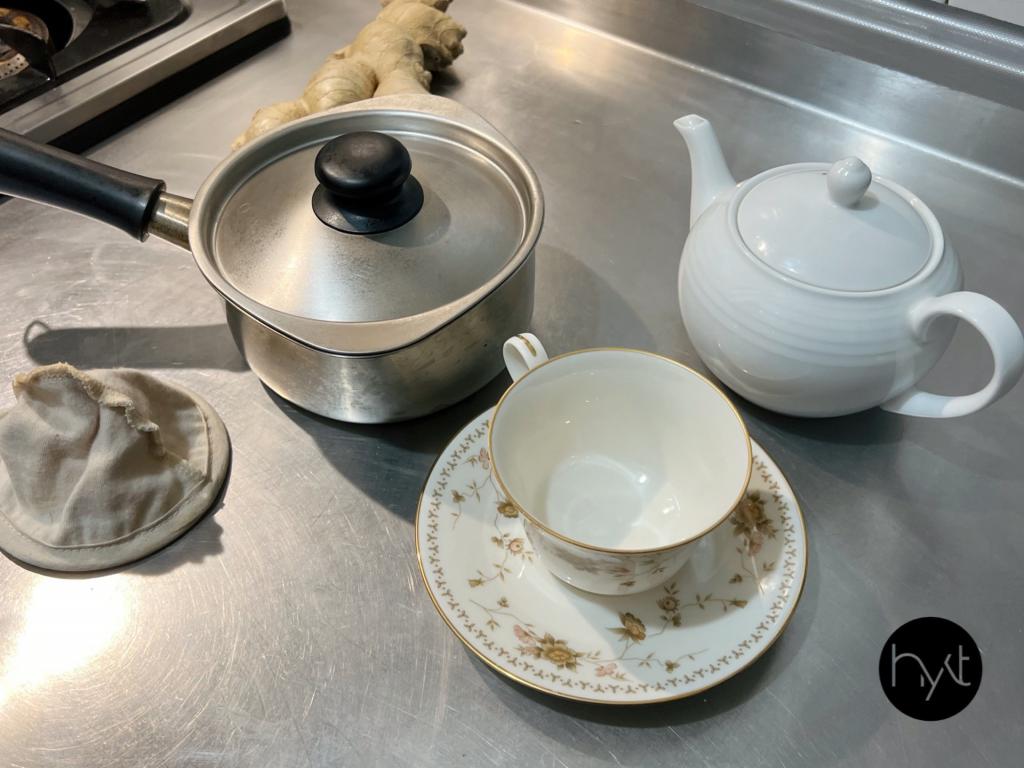 荼公子姜汁锅煮奶茶(姜汁红茶、香料奶茶)的加工步骤