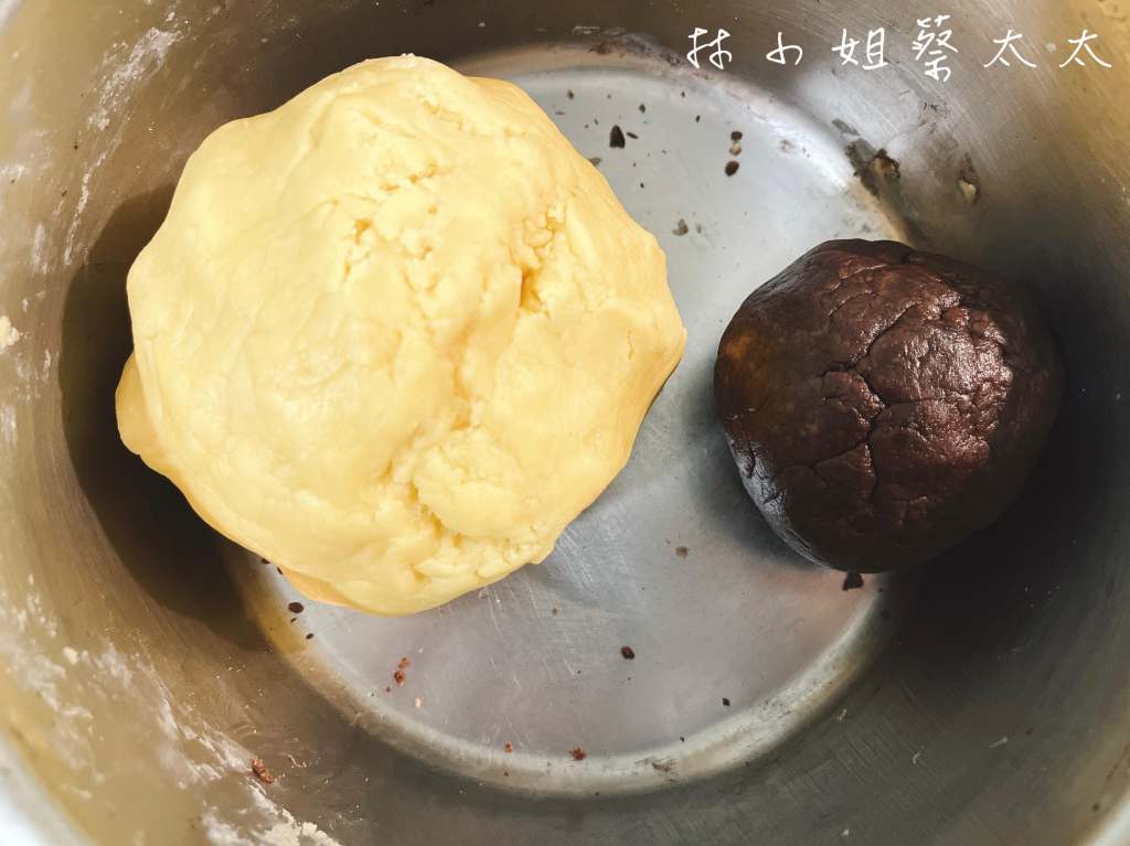 乳牛饼干（收涎饼）的加工步骤