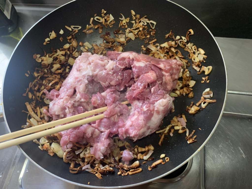 五香肉燥的加工步骤