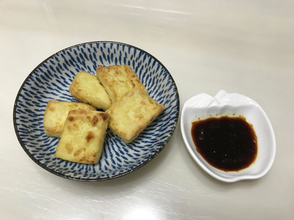 外酥内嫩的鸡蛋豆腐的加工步骤