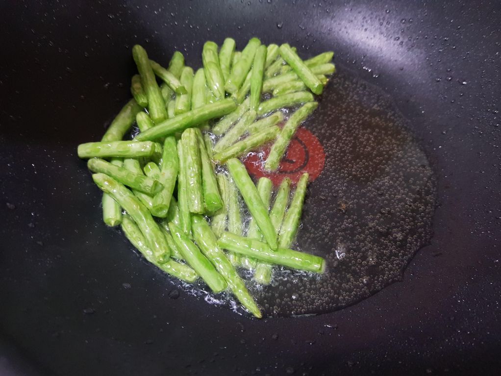 香辣酥脆椒盐四季鱼片的加工步骤