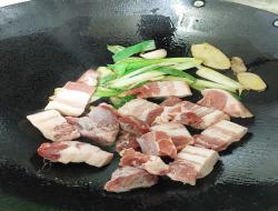 啤酒须肉面线