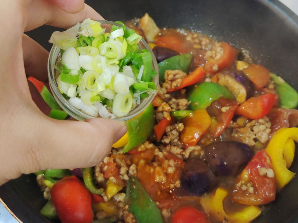 减脂七彩缤纷麻婆豆腐的加工步骤