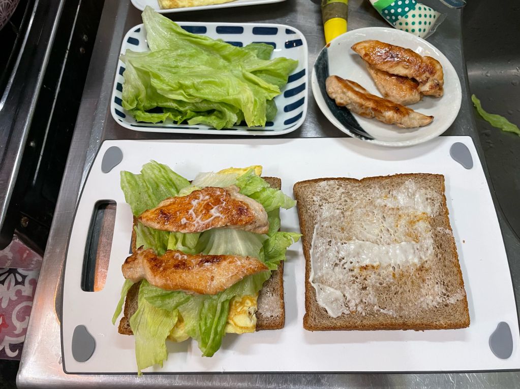 柚香鸡肉三明治🥪的加工步骤