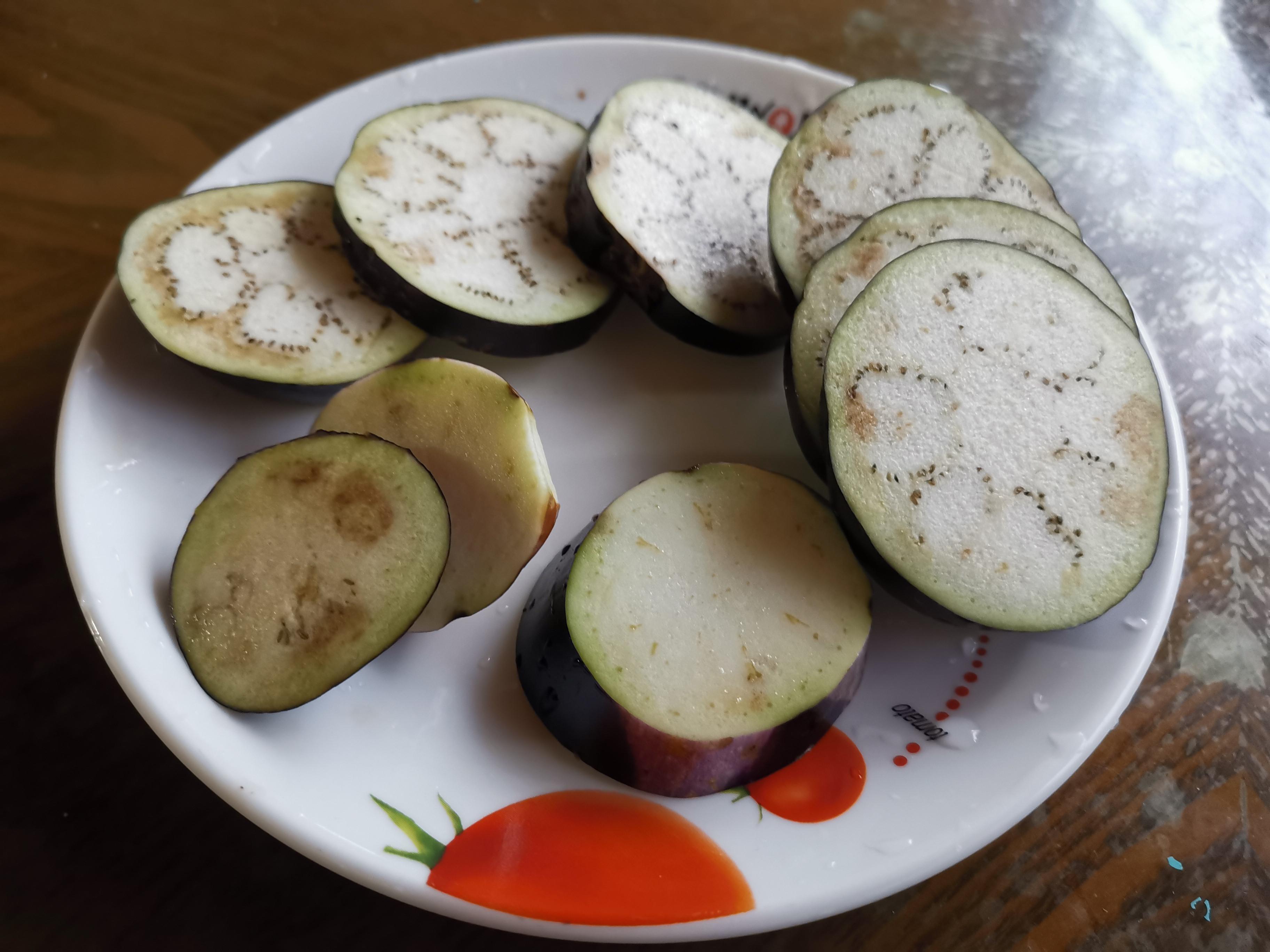 酥炸南瓜花 的加工步骤