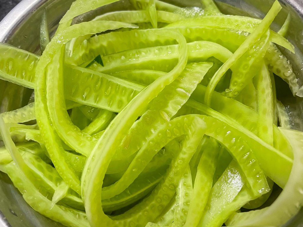 凉拌小黄瓜🥒 的加工步骤