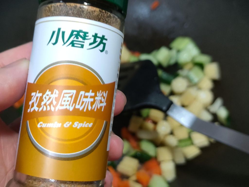 清爽三色菜 的加工步骤