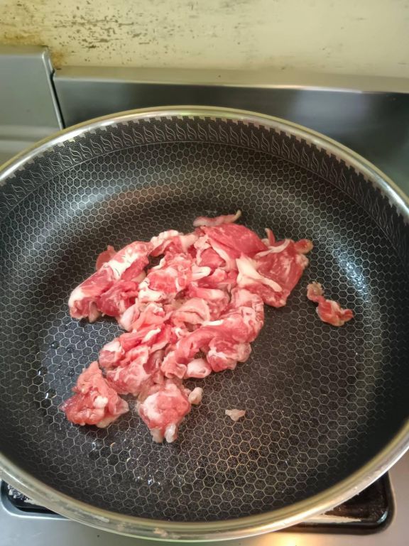 特色猪肉丼 的加工步骤