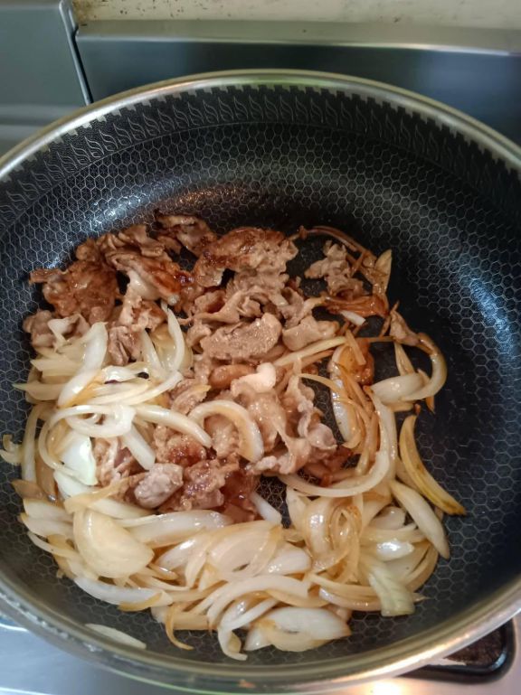 特色猪肉丼 的加工步骤