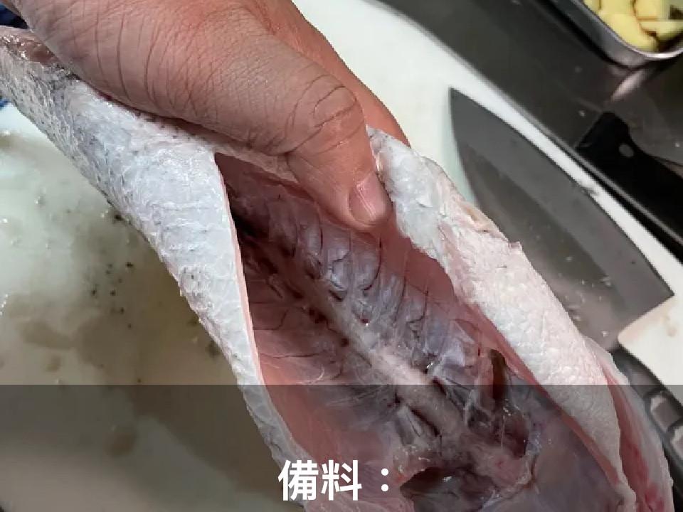 清蒸鲈鱼 的加工步骤