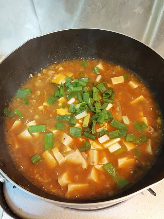 香辣粉配麻婆豆腐 的加工步骤