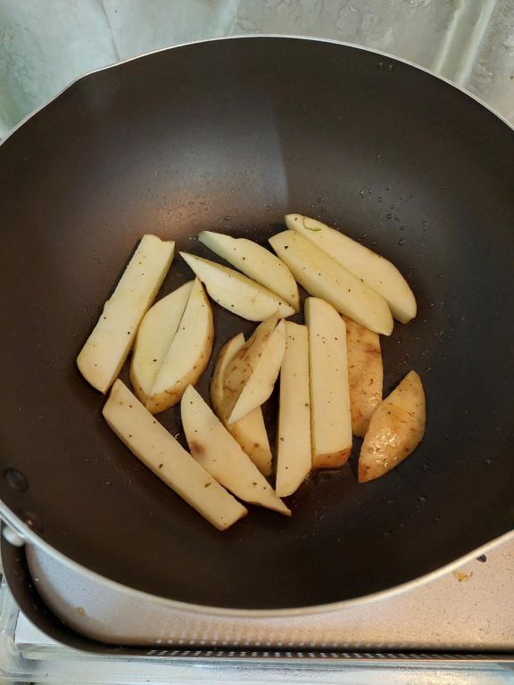 原味牛肉抓饭 🍚 的加工步骤