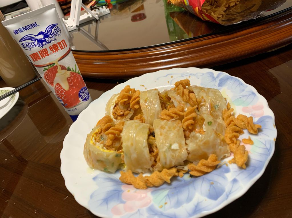 肉松可乐果炼奶葱抓饼 的加工步骤