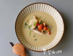 黄豆鲈鱼汤 