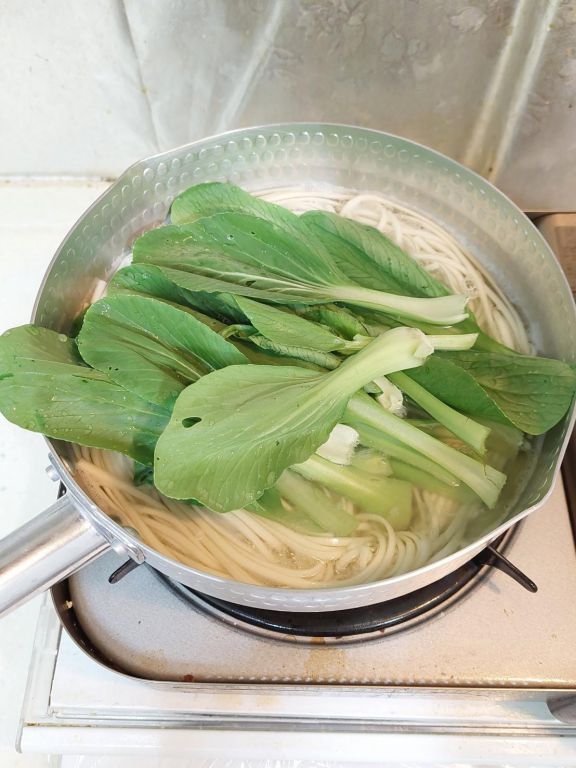 椒麻拌面🍜 的加工步骤