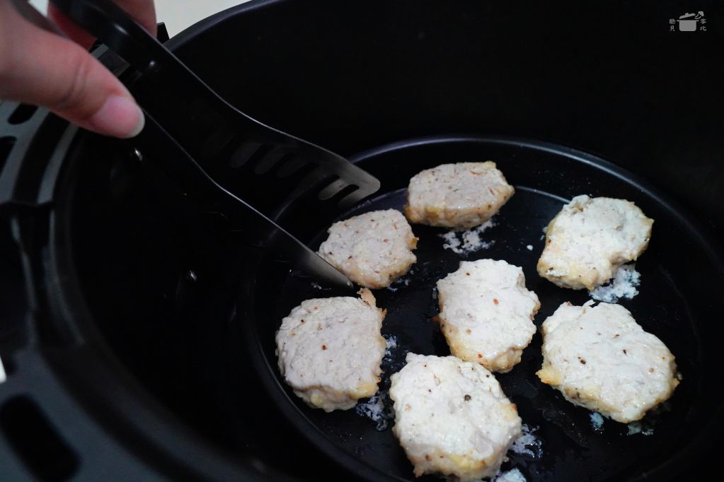 香酥豆腐鸡块的加工步骤