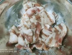 蘑菇炒肉片