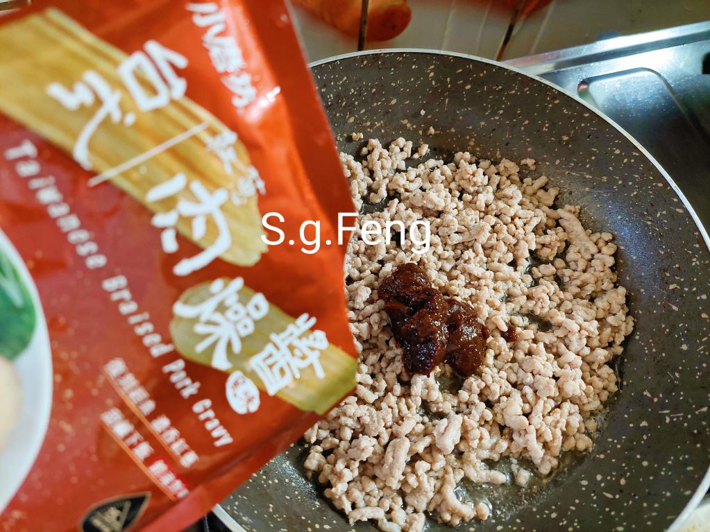 台式肉燥豆腐的加工步骤