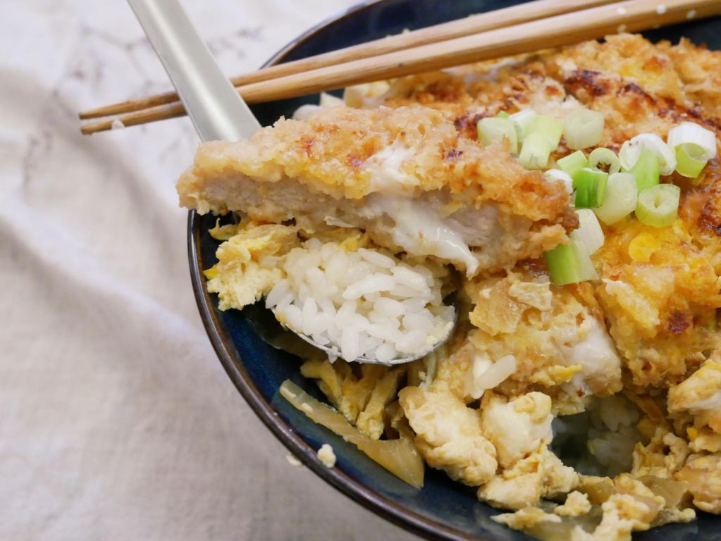 免油炸轻松猪排丼饭的加工步骤