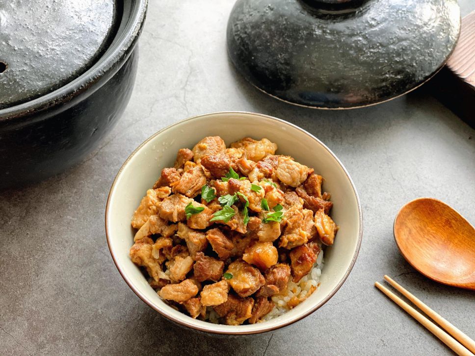 「手切滷肉饭」常备肉酱系列的加工步骤