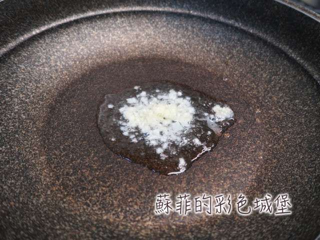 生炒花枝(透抽)干意面～台南经典美食小吃的加工步骤