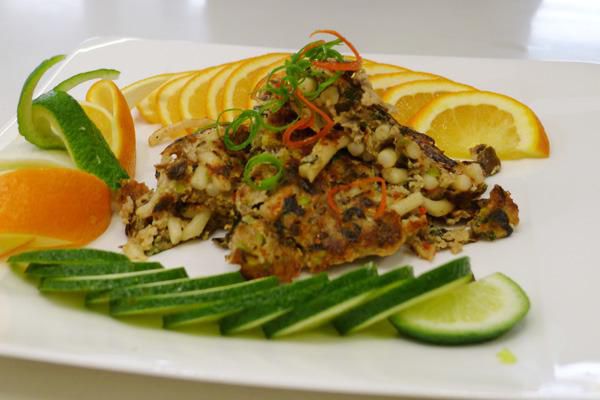 客家米苔目煎肉饼（豆油伯纯酿酱油食谱）的加工步骤