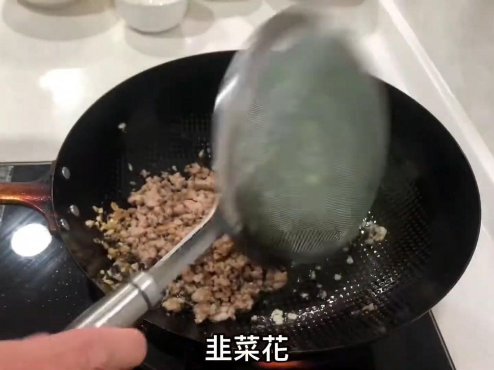 苍蝇头｜料理不失败｜（影片示范）的加工步骤