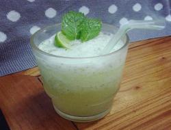 无酒精蜂蜜冰沙Mojito