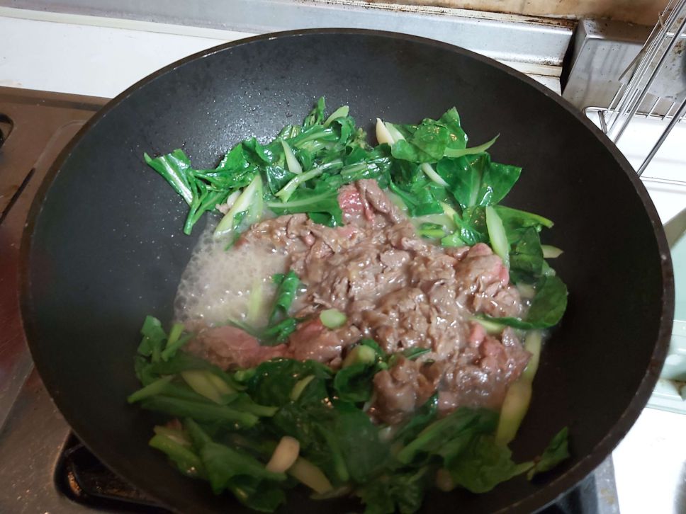 芥兰牛肉🥄🍛的加工步骤