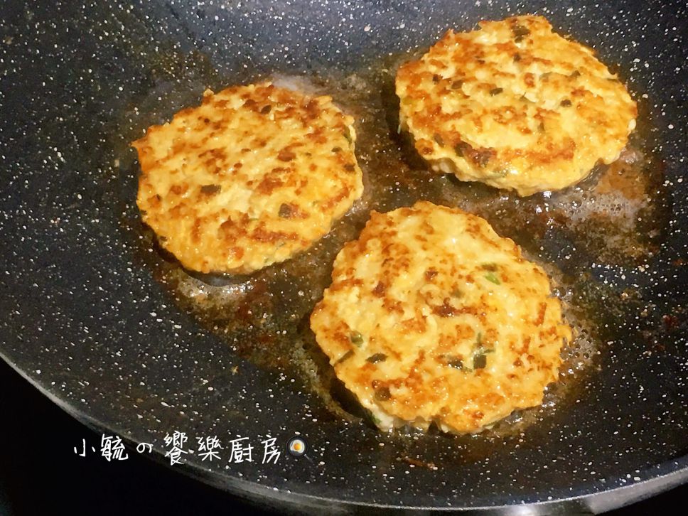 鸡肉豆腐排的加工步骤