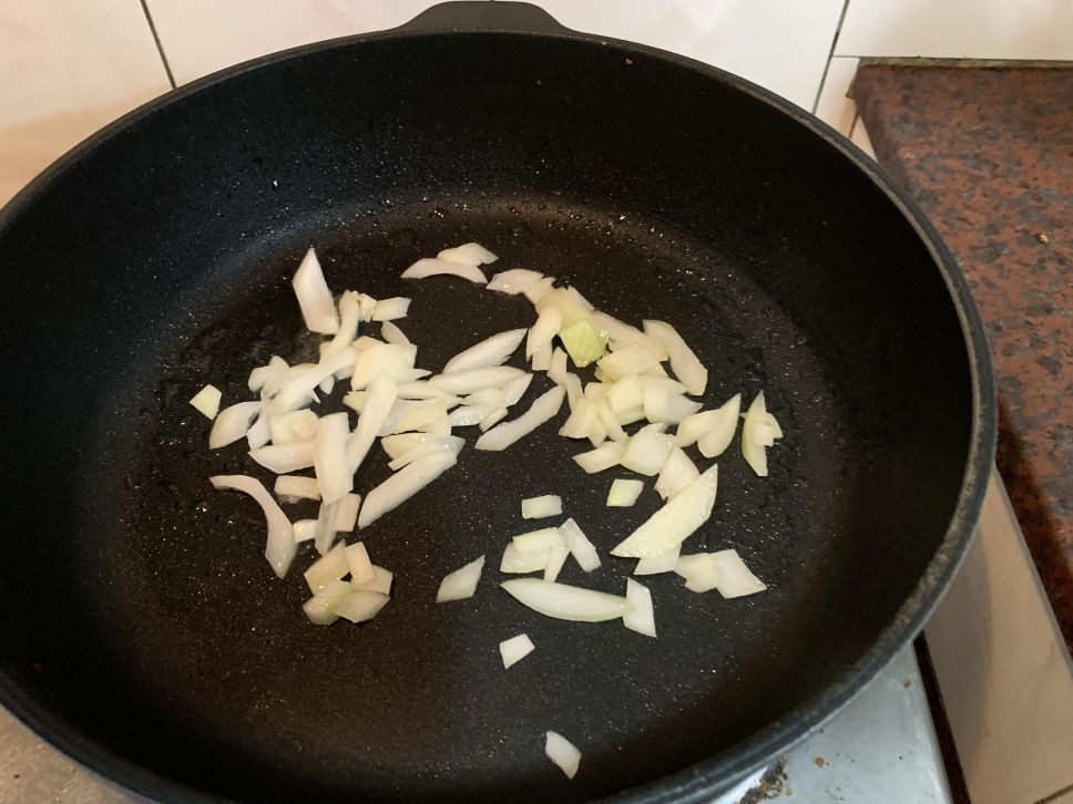 金针菇卷鸡肉的加工步骤