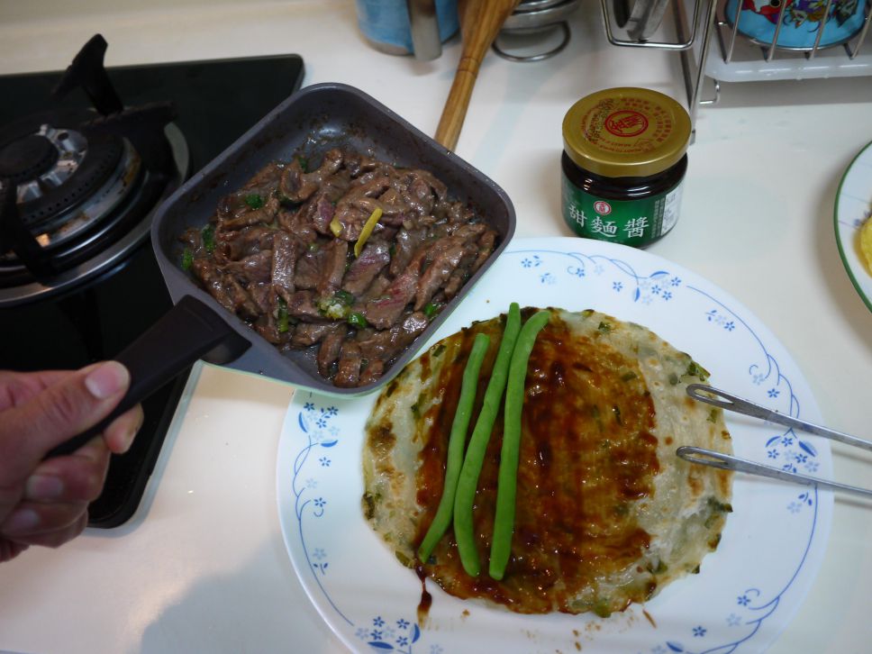 四季牛肉卷饼-便当菜的加工步骤