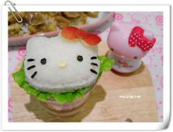 【亲子食堂】Hello Kitty造型咖哩饭饭