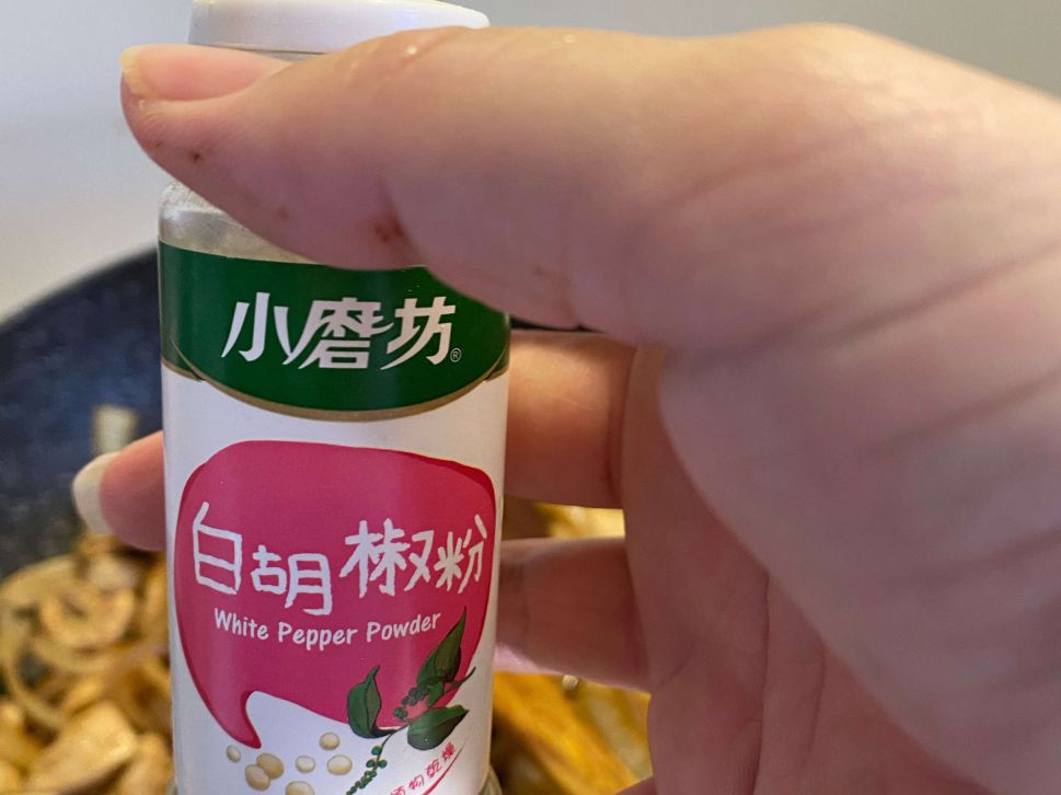 酱烧葱爆鸡丁盖饭的加工步骤