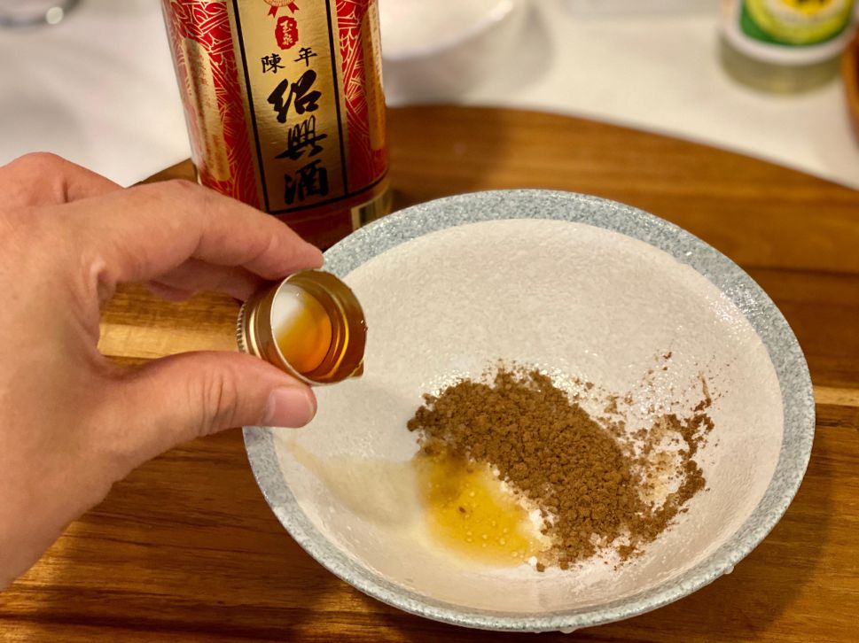 脆皮烧肉的加工步骤