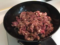 [15分钟快手料理]绍兴牛肉炒黄瓜片