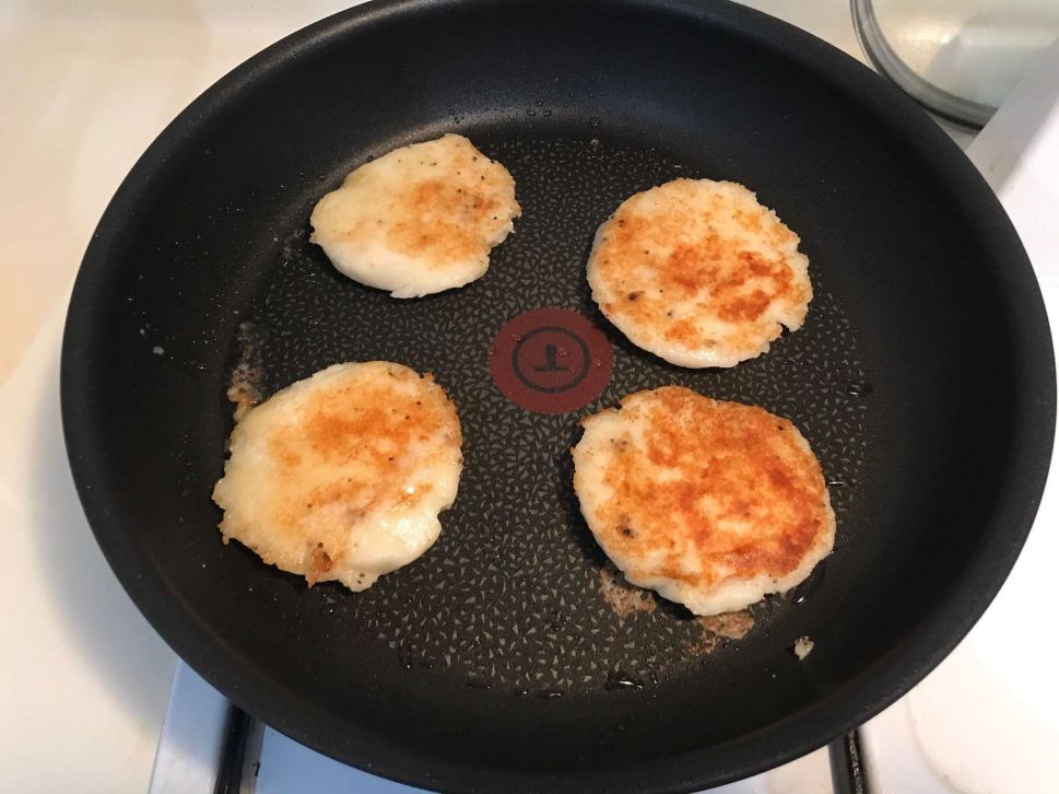 简单早餐～起司马铃薯煎饼🧡的加工步骤