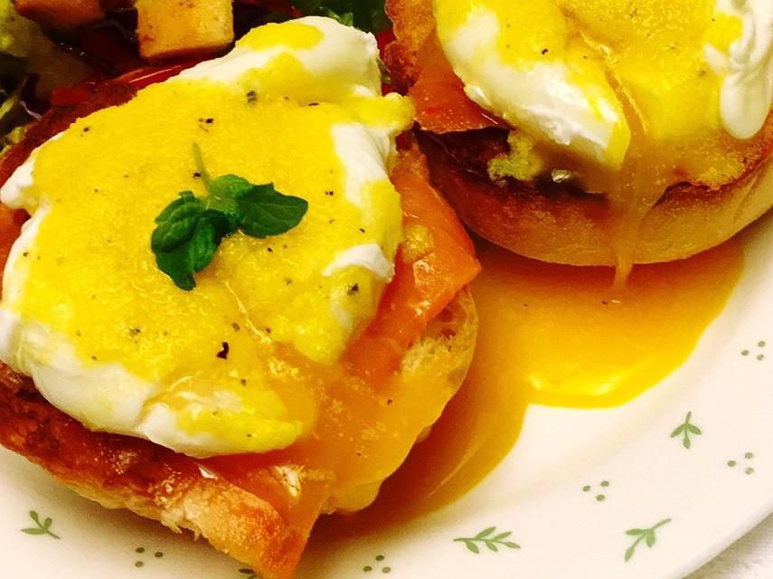 Egg Benedict 班尼迪克蛋的加工步骤