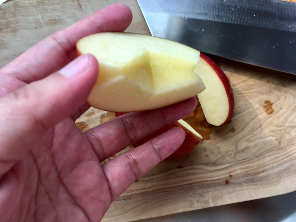 鲑鱼起司蛋沙拉蔬果三明治优格🍎🥝芒果的加工步骤